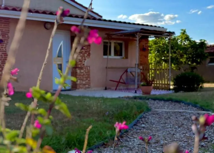 Le De Cousal Hébergement de vacances Esperce